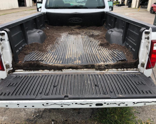 How To Pick A Truck Bed Liner: Comparing Spray-In VS. Drop-In Truck Bed ...